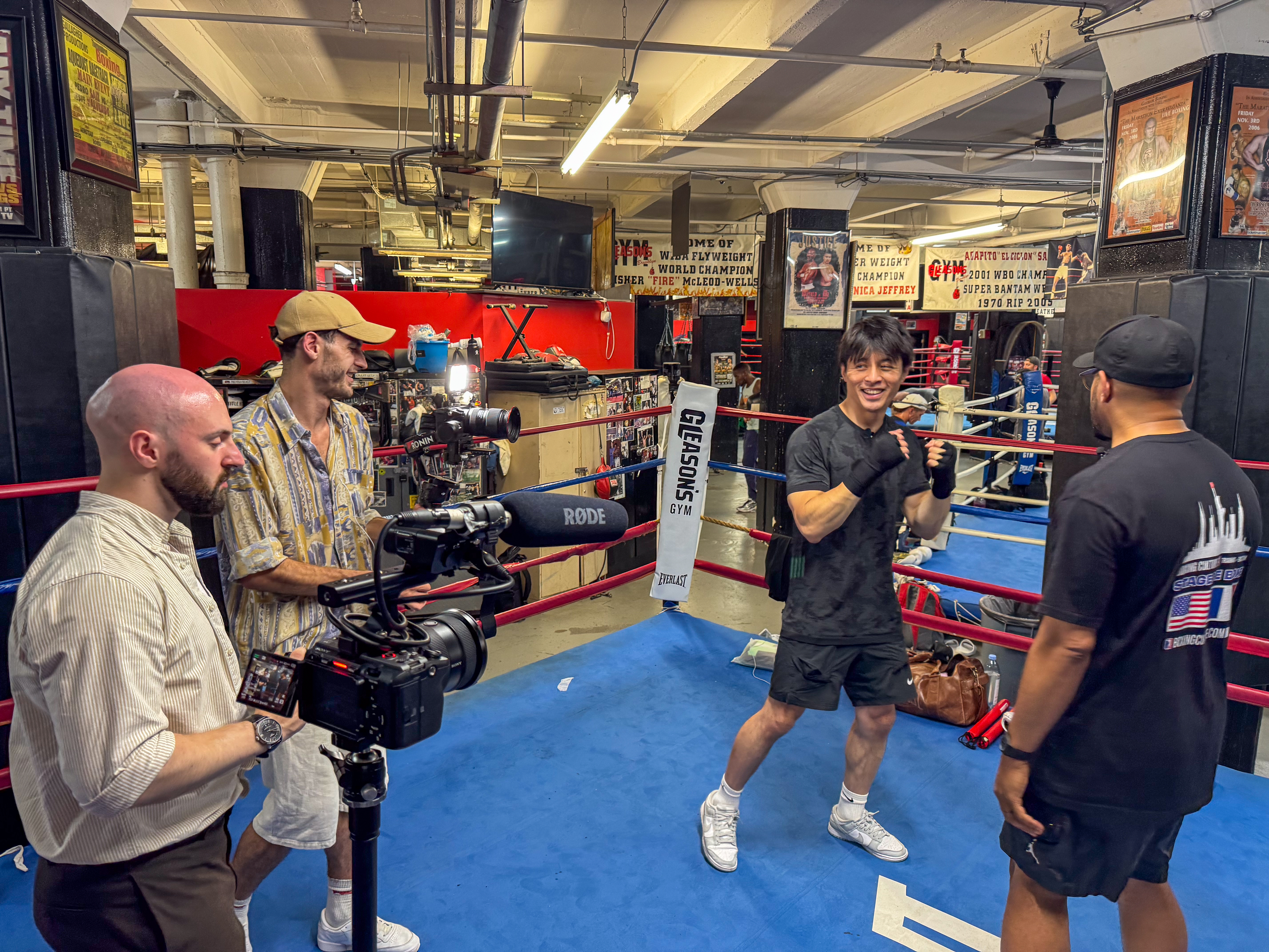 Tournage en salle de boxe